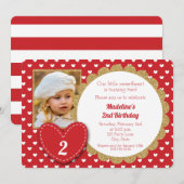 Red Hearts Valentijnsdag Birthday Uitnodiging (Voorkant / Achterkant)