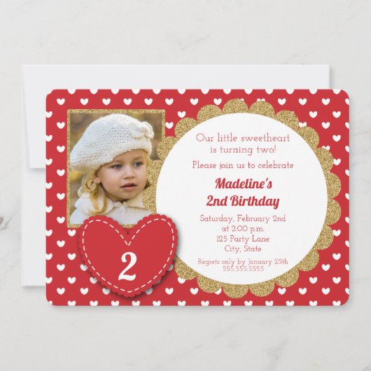 Red Hearts Valentijnsdag Birthday Uitnodiging (Voorkant)