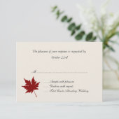 Red Herfst Leaf Wedding Response-kaarten RSVP Kaartje (Staand voorkant)