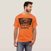 Red het T-shirt van de aarde (Voorkant volledig)
