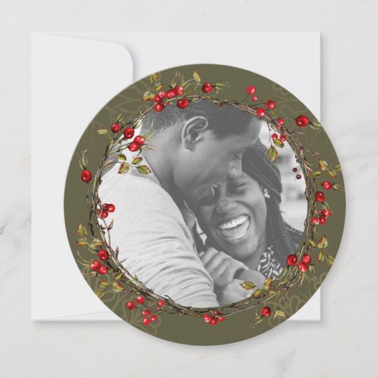 Red Holly Berry Wreath-foto met kerstmis Feestdagenkaart (Voorkant)