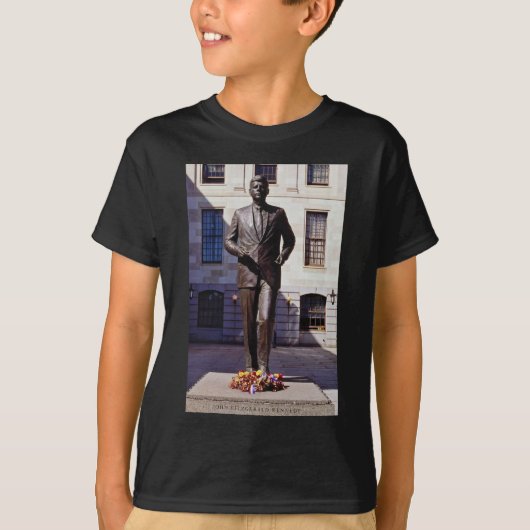 Red John F. Kennedy standbloemen T-shirt (Voorkant)