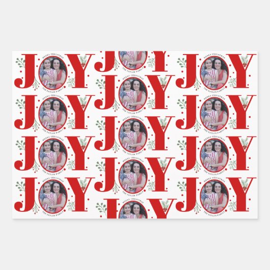 Red Joy met kerstfeestfoto's met bessen Inpakpapier Vel (Voorkant 2)