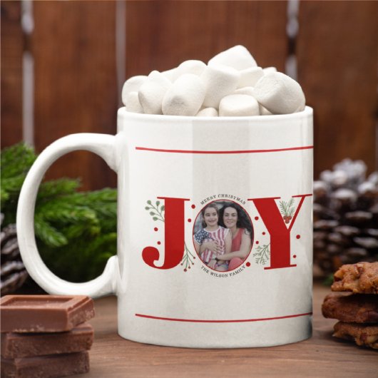 Red Joy met kerstfoto's met bessen Koffiemok