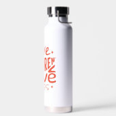 Red kinderen, red levens waterfles (Links)
