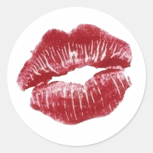 Red Kiss – A Bold Expression of Love Ronde Sticker (Voorkant)