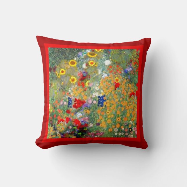 Red Klimt Style Garden Pillow door Sharles Kussen (Voorkant)