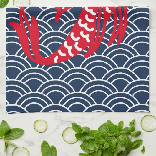 Red Koi Fish Theedoek (Gevouwen)