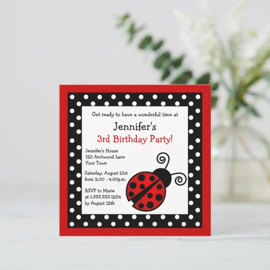 Red Ladybug Birthday - Black en White Polka Dots Kaart (Staand voorkant)