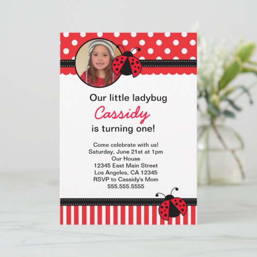 Red Ladybug Birthday Invitation Kaart (Staand voorkant)