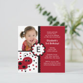 Red Ladybug Photo Birthday Invitation Kaart (Staand voorkant)