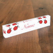 Red Ladybugs Crawling Thunder_Cove Naambordje (Zijkant)