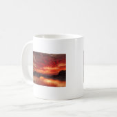 red-landscape.jpg koffiemok (Voorkant links)