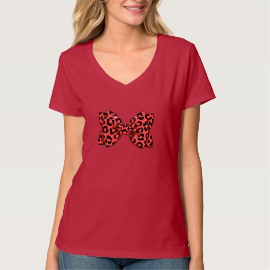 Red Leopard Print Bow Fashion Accessory Cute Art T-shirt (Voorkant)