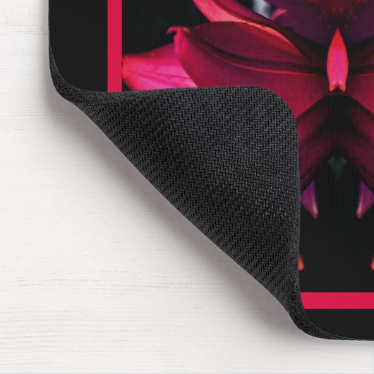 Red Lily Flower Abstract gepersonaliseerd Muismat (Hoek)