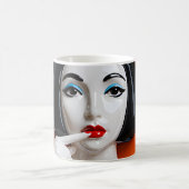 Red Lips-drama Koffiemok (Center)