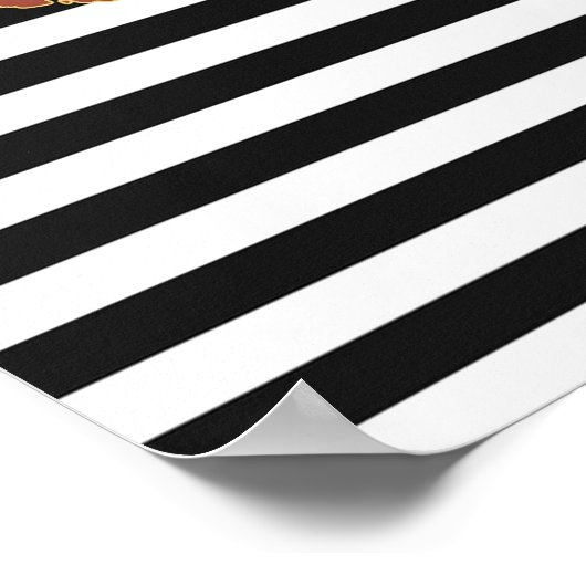 Red Lips Faux Gold, gelinkt op zwarte en witte str Poster (Hoek)