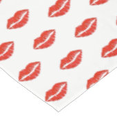 Red Lips Lipstick Kiss Love Valentijn Bachelorette Tafelkleed (Gekanteld)