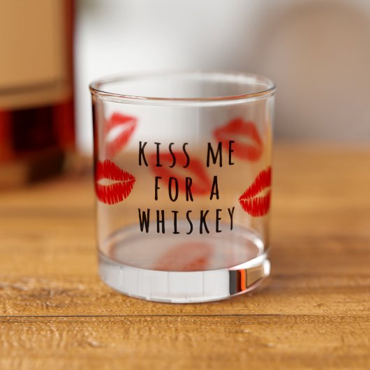 Red Lips Lipstick Kus me voor een Whiskey Glass Whisky Glas