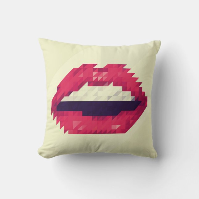 Red lips made of small triangles, pixelshipster,pi kussen (Voorkant)