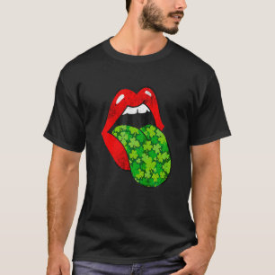 Red Lips Shamrock Tongue St Patrick's Day Green Sa T-shirt