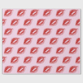 Red Lipstick Kus op roze Cadeaupapier (Vlak)