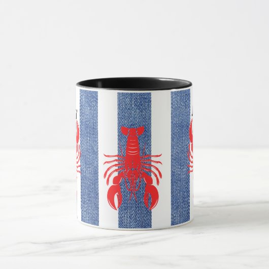 Red Lobster op blauwe en witte denim strepen Mok (Midden)