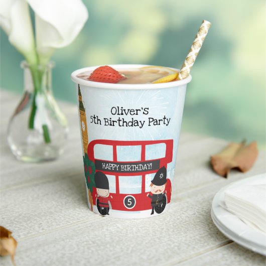 Red London Bus and Clock Tower Kids Birthday Party Papieren Bekers (Insitu)