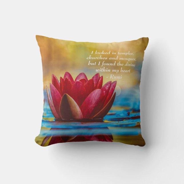 Red Lotus Flower on Blue Water Spiritueel Quote Kussen (Voorkant)