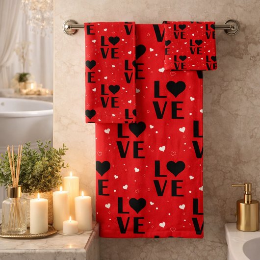 Red LOVE Pattern with Heart Emblems Bad Handdoek