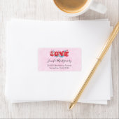 Red Love Text in Bold Block Lettering Etiket (Insitu)