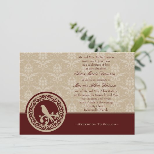 Red Lovebird Damask Wedding Invitation Kaart (Staand voorkant)
