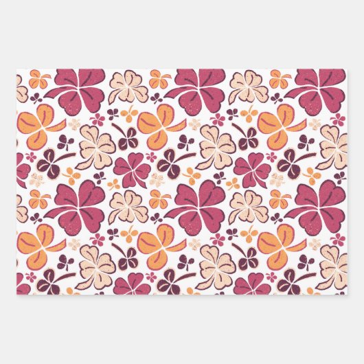 Red Lucky Shamrocks Clover St. Patrick's Day Inpakpapier Vel (Voorkant)