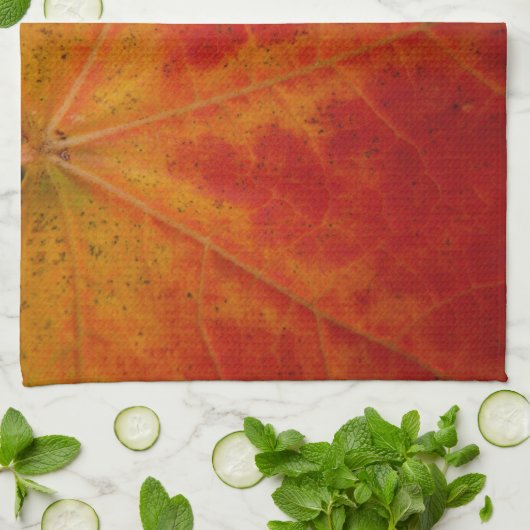 Red Maple Leaf Abstracte Autumn Natuur Fotografie Theedoek (Gevouwen)