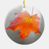 Red Maple Leaf - Mystique Autumn Keramisch Ornament (Achterkant)