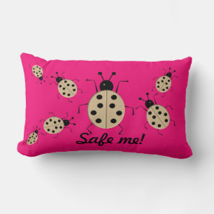 Red me! Cute colorful ladybugs, gepersonaliseerd Kussen