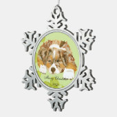 Red Merle Aussie Puppy op Green Leaves Tin Sneeuwvlok Ornament (Rechts)