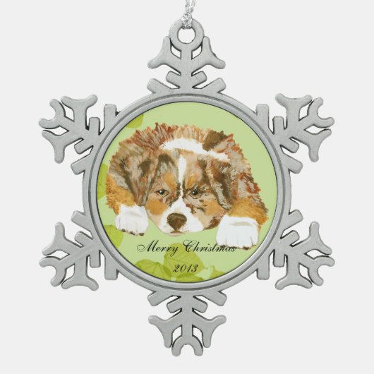 Red Merle Aussie Puppy op Green Leaves Tin Sneeuwvlok Ornament (Voorkant)