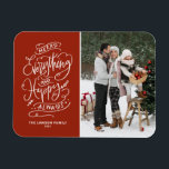 Red Merry Alles en Happy Altijd Foto Magneet<br><div class="desc">Vrolijk alles,  en gelukkig altijd! Stuur warme vakantiegroeten naar familie en vrienden met deze aanpasbare vakantiefotomagneet. Het is voorzien van moderne feestelijke kalligrafie. Personaliseer deze fotovakantiemagneet door uw gegevens toe te voegen. Deze moderne vakantiefotomagneet is beschikbaar op ander karton.</div>