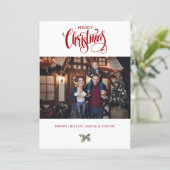 Red Merry Christmas Calligraphy Typography Photo Feestdagenkaart (Staand voorkant)