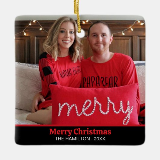 Red Merry Christmas Playful Photo Keramisch Ornament (Voorkant)