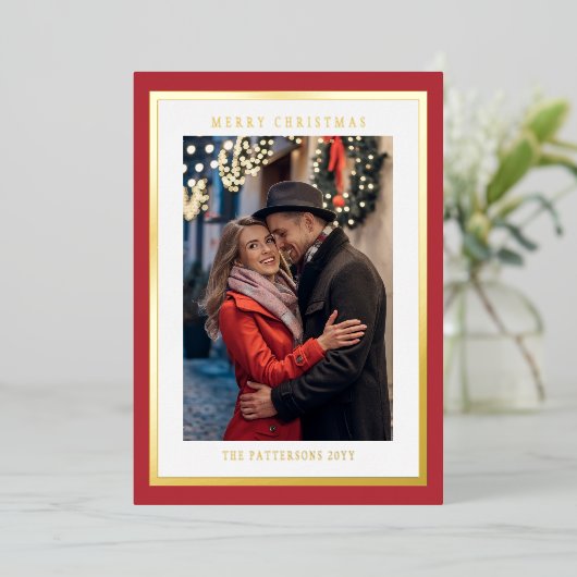 Red Merry Christmas Simple Modern Photo Folie Feestdagenkaart (Staand Voorkant)