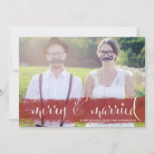 Red Merry en getrouwde Snowflakes kerstfoto Feestdagenkaart (Voorkant)