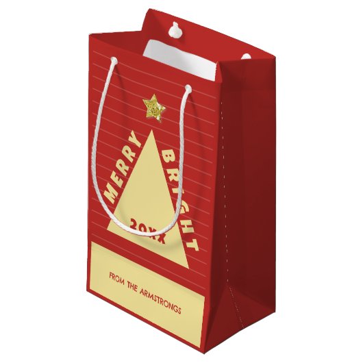 Red Minimalist Christmas Tree Name Klein Cadeauzakje (Voorkant Gekanteld)