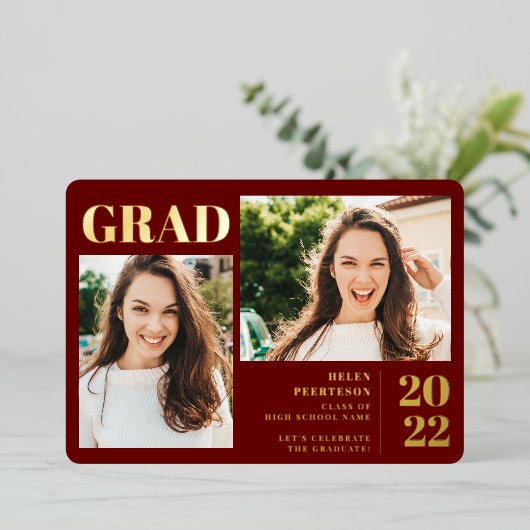 Red minimalistisch modern afstuderen met 3 foto's folie uitnodiging (Staand Voorkant)