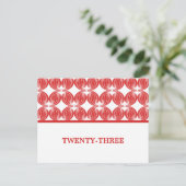 Red Modern Deco Table Number Briefkaart (Staand voorkant)