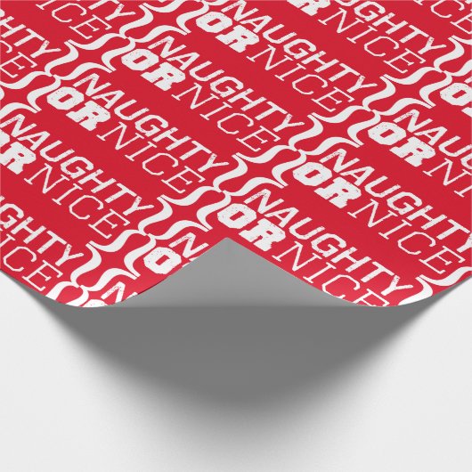 Red Naughty of Nice White Text Wrapping Paper Cadeaupapier (Hoek)