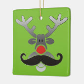 Red Nosed Rudolph met Mustache + jouw idee Keramisch Ornament (Links)