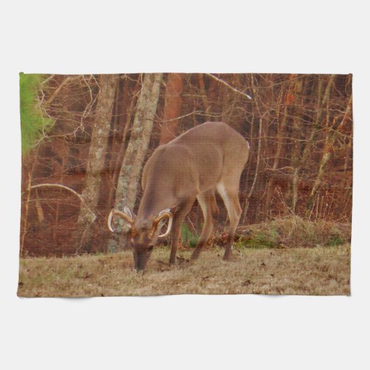 Red Oak Camouflage Stag Buck Deer Feeding Theedoek (Horizontaal)