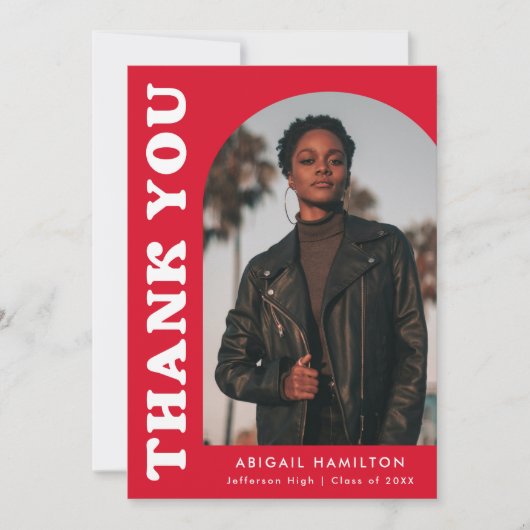 Red Offset Arch Photo Afstuderen Bedankkaart (Voorkant)